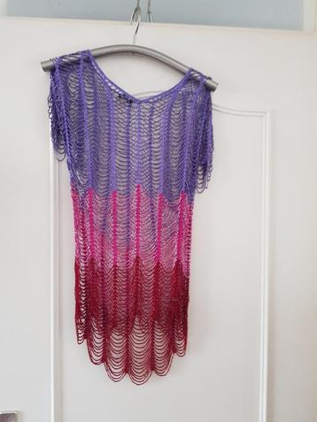 @ Paars/Roze Top met kraaltjes maat m beschikbaar voor biedingen