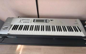 Keyboard Korg Le Triton beschikbaar voor biedingen
