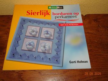 Sierlijk borduren op perkament van Gerti Hofman beschikbaar voor biedingen