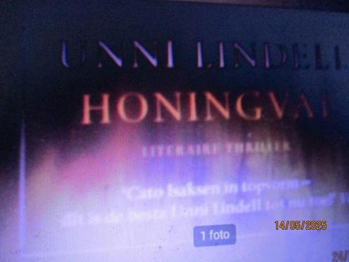 - honingval Unni Lindell 9789021433158, Boeken, Thrillers, Gelezen, Nederland, Ophalen of Verzenden