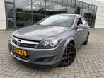Opel Astra 1.4 Executive SPORT CLIMA AIRCO NAVI LEER APK NAP, Gebruikt, 4 cilinders, 49 €/maand, Bedrijf