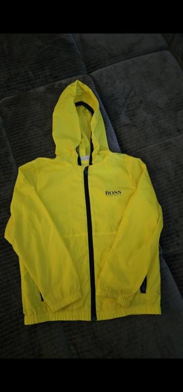 134/140 Hugo boss trui+jasje orgineel  beschikbaar voor biedingen