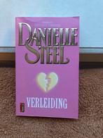 Verleiding - Danielle Steel, Boeken, Ophalen of Verzenden, Zo goed als nieuw, Nederland