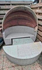 Duo seat met tafel en bruine kussens, Ophalen, Gebruikt, Rotan