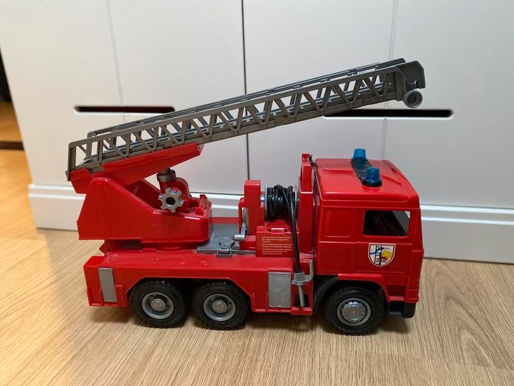 Brandweerwagen - brandweerauto BRUDER, Kinderen en Baby's, Speelgoed | Speelgoedvoertuigen, Gebruikt, Ophalen of Verzenden