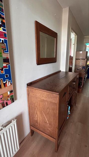 Dressoir Amsterdamse School met losse spiegel beschikbaar voor biedingen