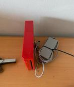 Nintendo wii rood, Spelcomputers en Games, Gebruikt, Vincent's games, Met 2 controllers, Ophalen of Verzenden