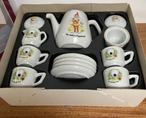 Van Nelle Piggelmee Kinderservies Porselein Nieuw in Doos, Antiek en Kunst, Antiek | Porselein, Ophalen of Verzenden