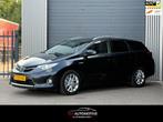 Toyota Auris Touring Sports 1.8 Hybrid Lease AUTOMAAT / PANO, Gebruikt, Origineel Nederlands, Auris, 1320 kg