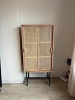Xenos webbing rotan kast sumatra schuifdeuren zgan, Ophalen, Zo goed als nieuw, Minder dan 150 cm, 25 tot 50 cm