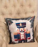 Notenkraker Kussen - 45x45 cm, Huis en Inrichting, Ophalen of Verzenden, Nieuw, Overige kleuren, Vierkant