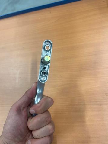Raamkruk Winlock Aluminium F1 + Krukstift 8x30 beschikbaar voor biedingen