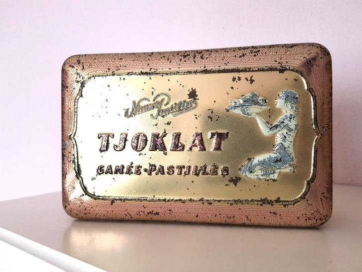 Vintage blik 'Tjoklat, camée-pastilles' rechthoek (rose), Verzamelen, Blikken, Gebruikt, Overige, Verzenden