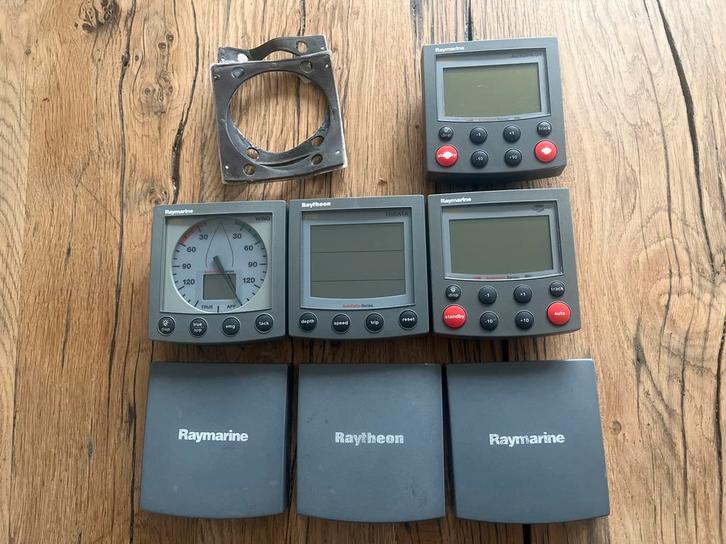 Raymarine ST60 Set - Wind, Tridata, Smart Pilot, Watersport en Boten, Navigatiemiddelen en Scheepselektronica, Gebruikt, Kabel of Apparatuur