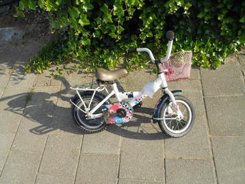 leer fietsje 12,5 inch . beschikbaar voor biedingen