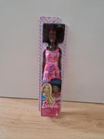 Nieuw barbie pop Mattel african american krullen afro roze, Ophalen of Verzenden, Zo goed als nieuw, Barbie