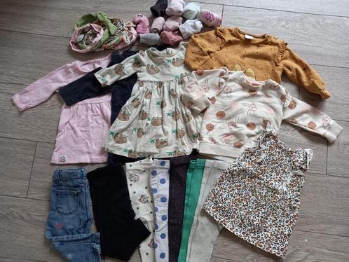 Kledingpakket maat 74/80 meisje, Kinderen en Baby's, Babykleding | Baby-kledingpakketten, Gebruikt, Maat 74, Ophalen of Verzenden