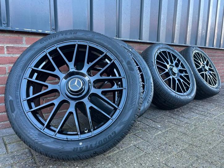 19 inch Mercedes Vito V-Klasse Zomerset Nieuwe banden AMG, Auto-onderdelen, Banden en Velgen, Banden en Velgen, Zomerbanden, 19 inch