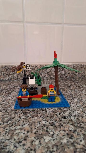 Lego set 6260 Shipwreck Island beschikbaar voor biedingen