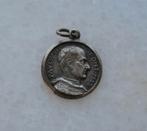 Antieke Devotie Hanger Paus Paulus VI 1,6 cm, Verzamelen, Ophalen of Verzenden, Gebruikt, Sieraad