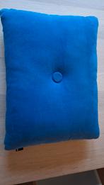 2x HAY Dot kussens - Licht- en donkerblauw, Ophalen of Verzenden, Zo goed als nieuw, Blauw, Vierkant