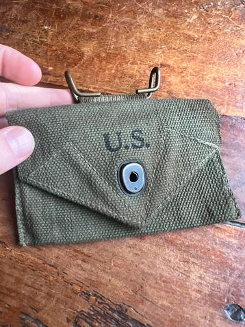 WO2 Amerikaans First Aid Pouch 1945 OD7 topstaat  beschikbaar voor biedingen