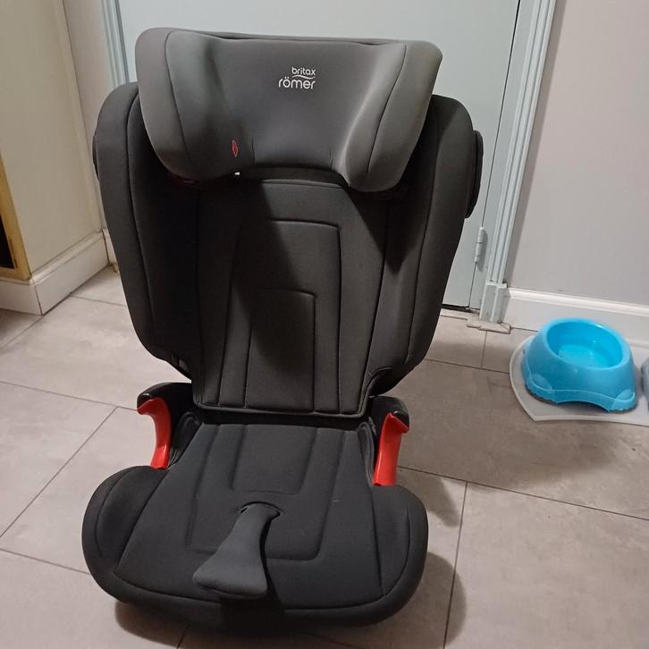 Britax Römer Isofix Kinderstoel, Kinderen en Baby's, Autostoeltjes, Gebruikt, Romer, 15 t/m 36 kg, Isofix, Verstelbare rugleuning