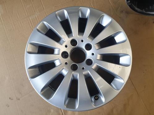 Originele 16" velg Mercedes W204 C-Klasse A2044010602 [9], Auto-onderdelen, Overige Auto-onderdelen, Mercedes-Benz, Gebruikt, Ophalen