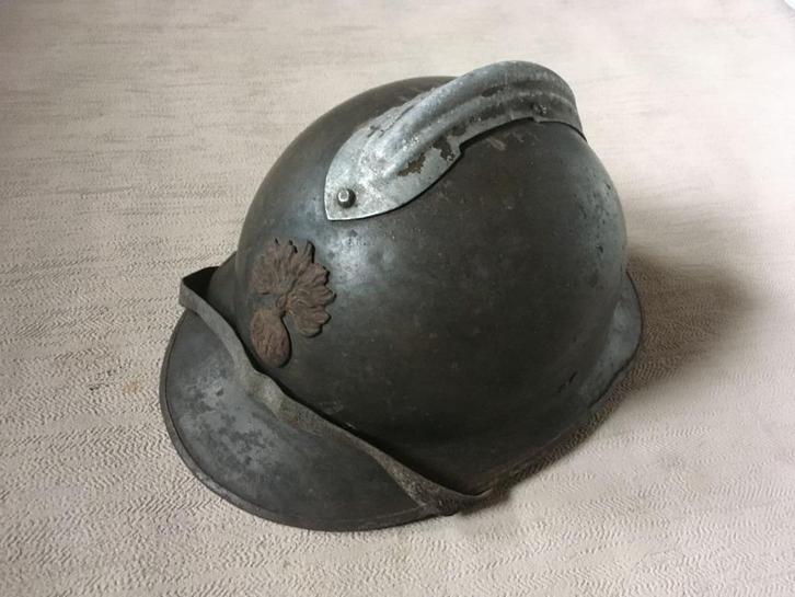 wo2 - Franse helm model Adrian met embleem en kinriem, Verzamelen, Militaria | Tweede Wereldoorlog, Landmacht, Helm of Baret, Overige gebieden