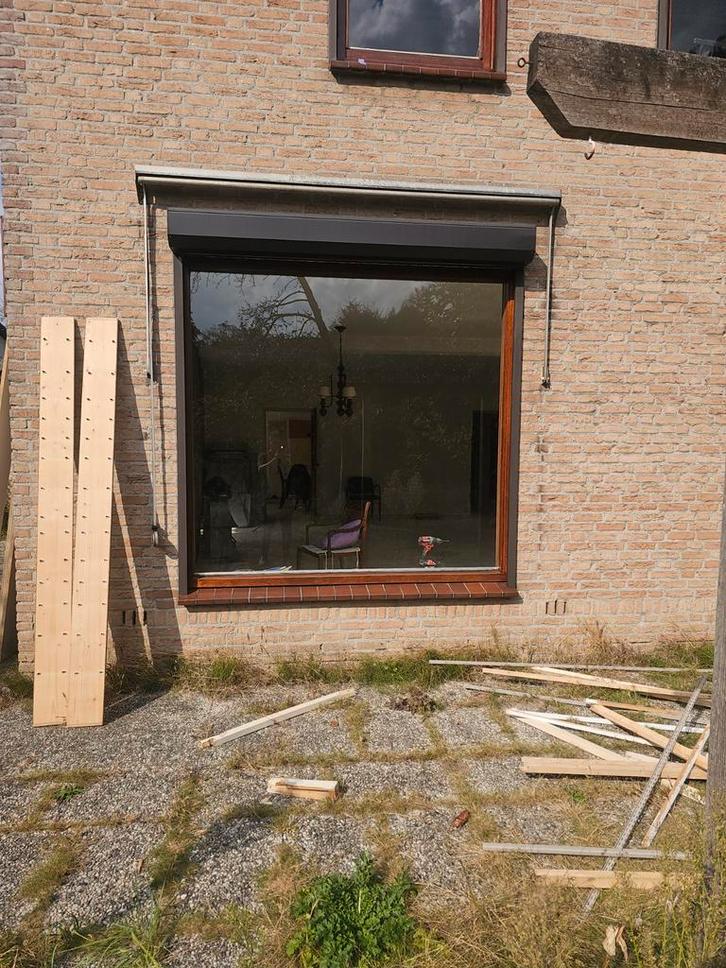 Elektrische Rolluik - 220x210cm, Doe-het-zelf en Verbouw, Rolluiken, Gebruikt, 200 cm of meer, 200 cm of meer, Grijs, Elektrische bediening