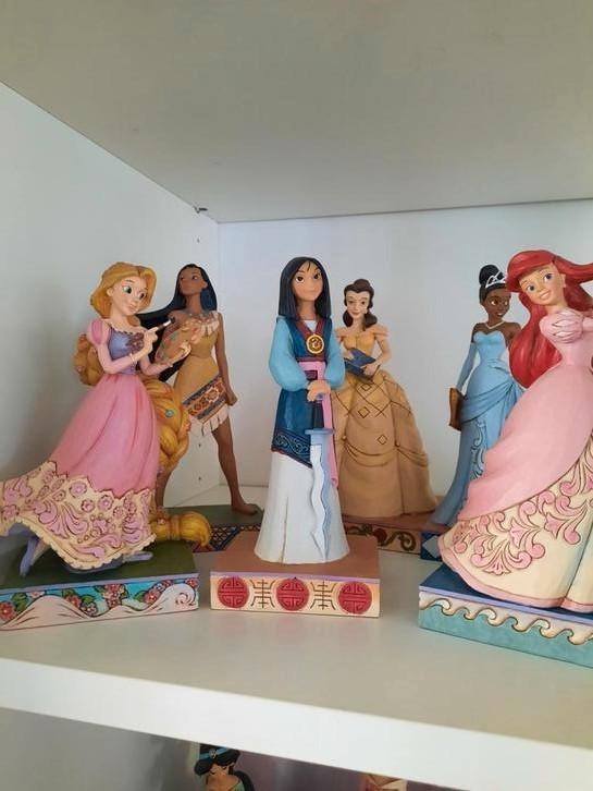 Disney traditions Prinsessen serie, Verzamelen, Disney, Zo goed als nieuw, Beeldje of Figuurtje, Assepoester of Belle, Ophalen of Verzenden