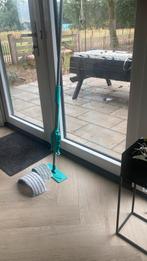 Leifheit dweilstok met twee sponsjes, Huis en Inrichting, Schoonmaakartikelen, Ophalen of Verzenden, Mop of Dweil