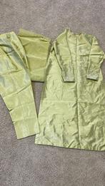 Indian bollywood pistache kleur 3 delig bewerkt nieuw, Ophalen of Verzenden, Zo goed als nieuw