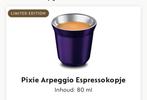 2 Nespresso Pixie espresso bekertjes, Overige materialen, Ophalen of Verzenden, Zo goed als nieuw, Overige stijlen