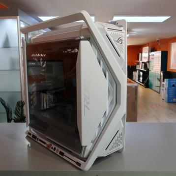 Asus ROG GR701 Hyperion Gaming PC Ryzen7/32GB/2TB/RTX 4060 beschikbaar voor biedingen