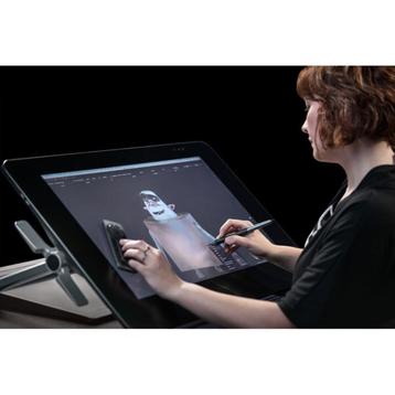 Wacom Cintiq 27QHD Pen + iMac 27' late 2015 + tafelsteun beschikbaar voor biedingen