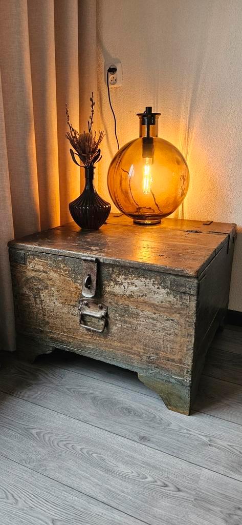 Oude houten  vintage leger kist, Huis en Inrichting, Kasten | Boekenkasten, Gebruikt, 50 tot 100 cm, Minder dan 100 cm, 50 tot 75 cm