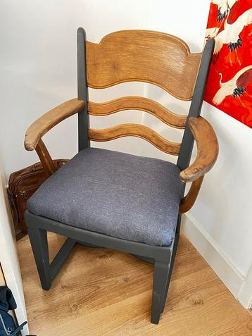 Mooie Armstoel - Comfortabel & Stijlvol! beschikbaar voor biedingen