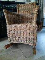 Rotan Schommelstoel - Babypark Kesteren, Huis en Inrichting, Stoelen, Ophalen, Bruin, Riet of Rotan, Eén