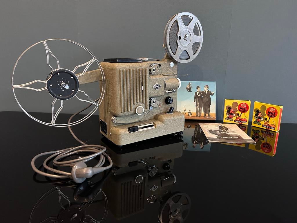 Eumig P8 Filmprojector - Vintage Filmplezier, Audio, Tv en Foto, Filmrollen, 8mm film, Ophalen