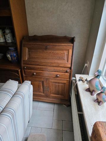 Antieke Eiken Secretaire beschikbaar voor biedingen