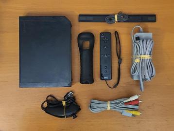 Nintendo Wii met Controller & Kabels  beschikbaar voor biedingen