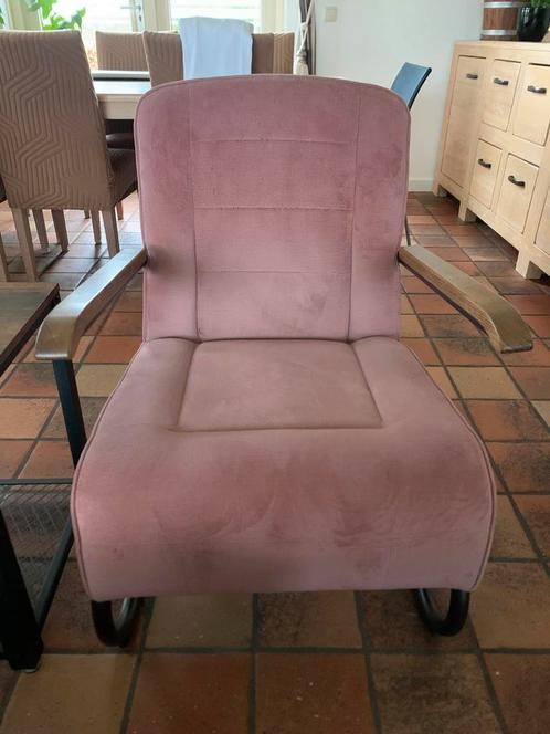 Fauteuil Ivar, roze/zalm, Leen Bakker, Huis en Inrichting, Fauteuils, Gebruikt, Hout, Metaal, Stof, 50 tot 75 cm, 75 tot 100 cm