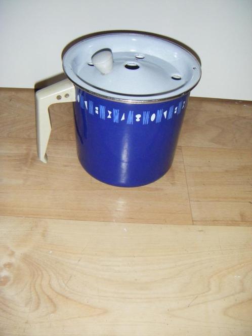 Oude,emaille melkkoker,papkoker,deksel,bakeliet,blauw wit, Antiek en Kunst, Antiek | Keukenbenodigdheden, Ophalen of Verzenden