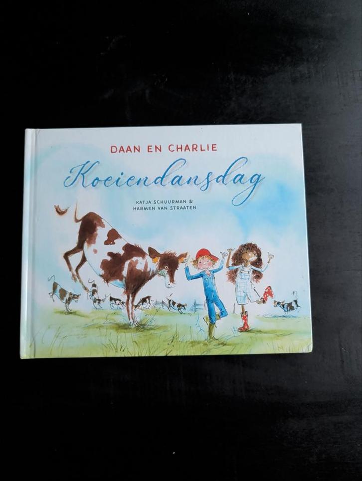 Koeciendansdag - Daan en Charlie, Boeken, Kinderboeken | Jeugd | onder 10 jaar, Zo goed als nieuw, Sprookjes, Ophalen of Verzenden