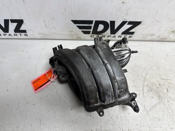 Inlaatspruitstuk van een Volkswagen Polo, Auto-onderdelen, Motor en Toebehoren, Volkswagen, Gebruikt, 3 maanden garantie, Ophalen of Verzenden