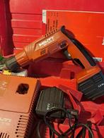 hilti schroef machientje zie fotos LET op 110 v met omvormer, Ophalen, Gebruikt, 600 watt of meer