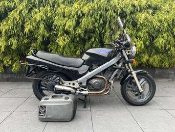 Woon-Werkverkeer pekel fiets bijna voor niets Honda NTV 650 beschikbaar voor biedingen