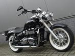 Triumph BONNEVILLE AMERICA (bj 2011), Chopper, Bedrijf, 865 cc