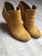 Tamaris enkellaarsjes maat 40 oker / grijs-beige, Beige, Lage of Enkellaarzen, Gedragen, Ophalen